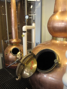 Gin still (left) and spirit still (right)